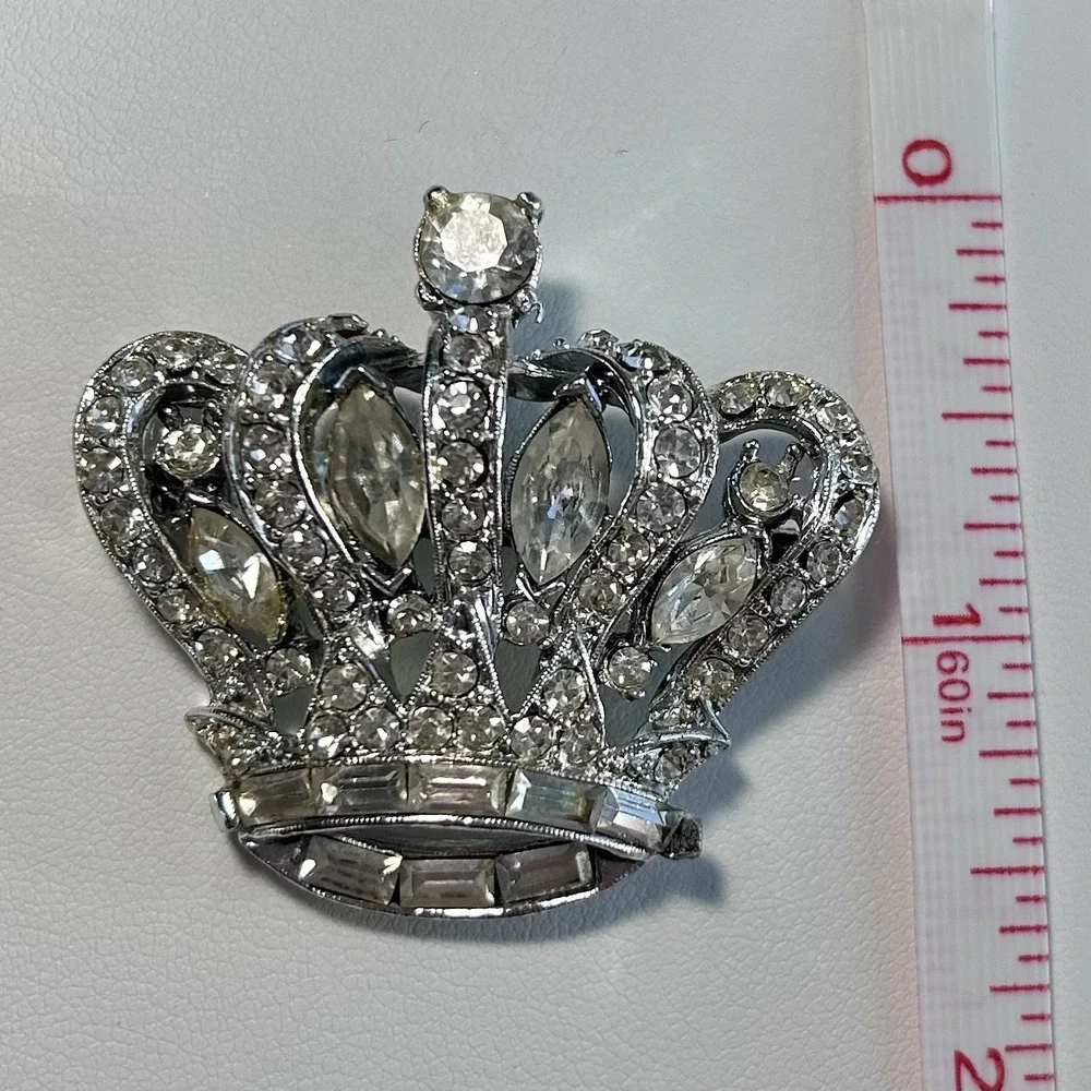 Vintage Pell Rhinestone Crown Brooch Silver Tone Clear Rhinestones